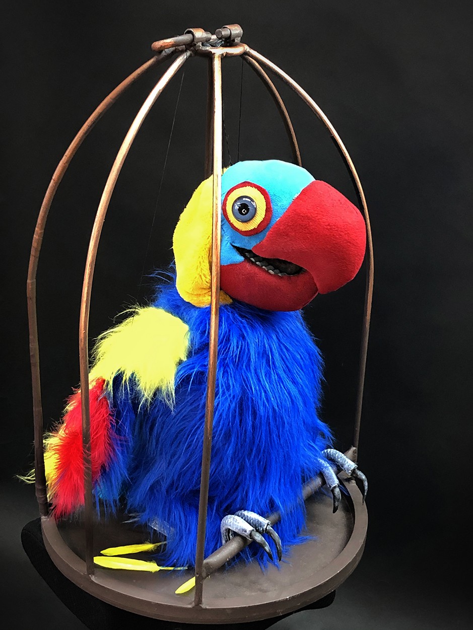 En fargerik papegøye